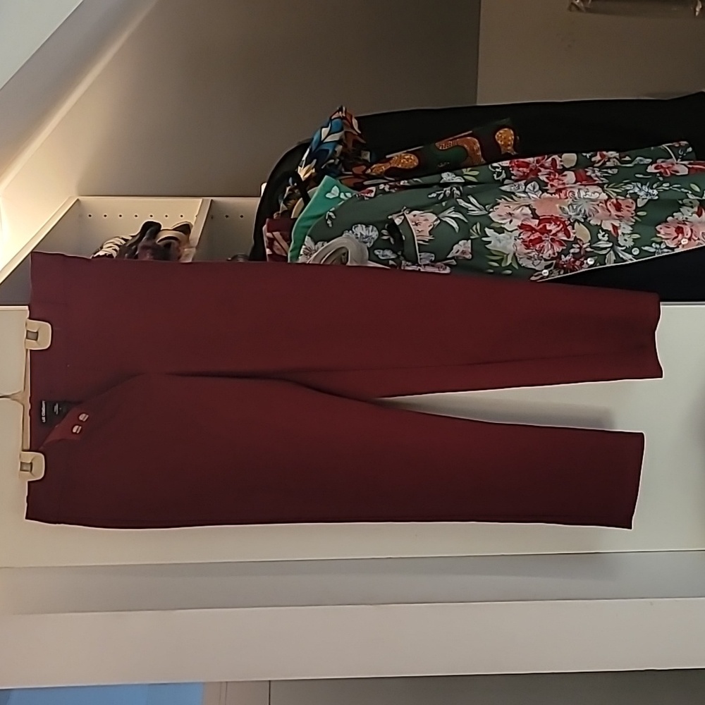 Liz Claiborne ankle pant